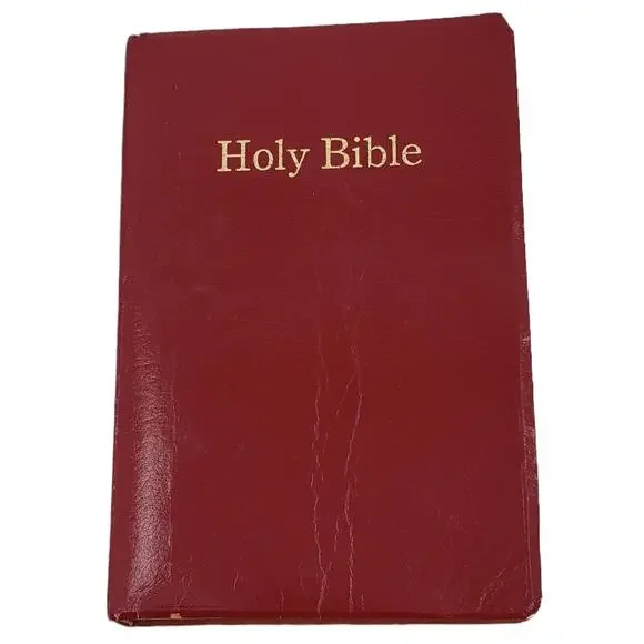 Vintage Holly Bible red letter edition King James references - Picture 2 of 10